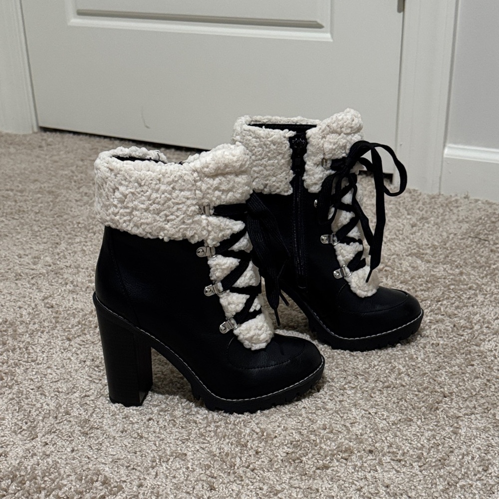 Bcbgeneration Boots/ Winter Boots - image 1